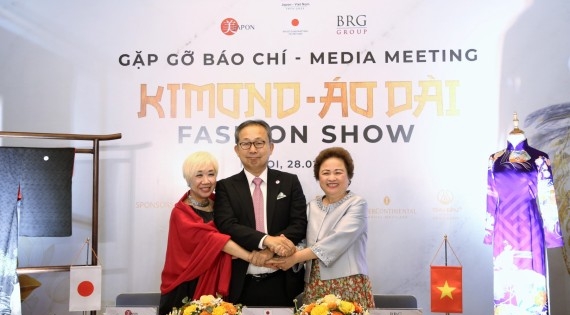  Kimono–Aodai Fashion Show to celebrate Japan-Vietnam relationship