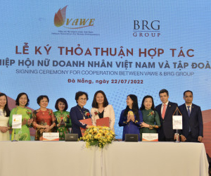 BRG GROUP AND THE VIETNAM ASSOCIATION OF WOMEN ENTREPRENEURS SIGNED A COLLABORATION AGREEMENT IN RETAIL DISTRIBUTION