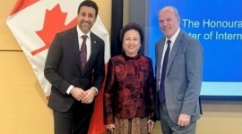 Madame Nguyễn Thị Nga Attends and Delivers Remarks at the Roundtable with Canada’s Minister of International Trade Maninder Sidhu