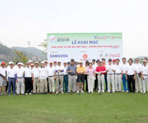 Nguyên Phó thủ tướng Vũ Khoan phát bóng khai mạc Giải golf Vì trẻ em Việt Nam lần thứ 10