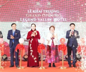 The grand opening of the luxury Legend Valley Hotel, ready to welcome a strong wave of tourism to Ha Nam