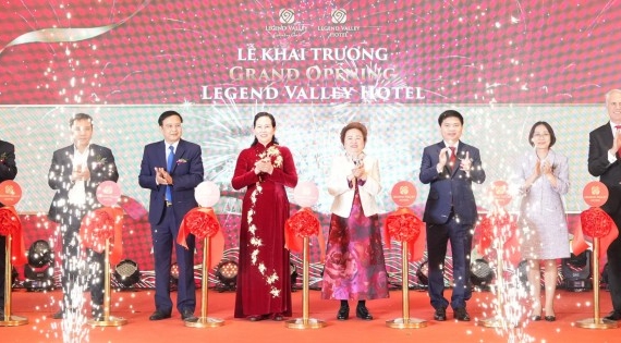 The grand opening of the luxury Legend Valley Hotel, ready to welcome a strong wave of tourism to Ha Nam